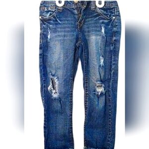 🔥 No boundaries skinny jeans  juniors  jeans size 5 🔥5$ if you get Bunddle 🔥